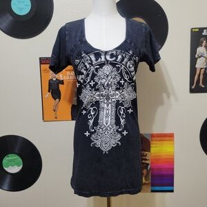 Affliction | Net Back Cross V-Neck